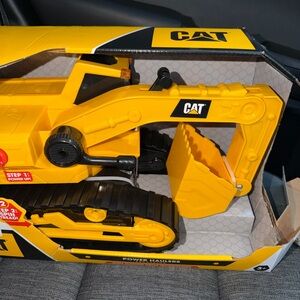 CAT Caterpillar Power Haulers Excavator Construction Vehicle Toy Brand New Boxed